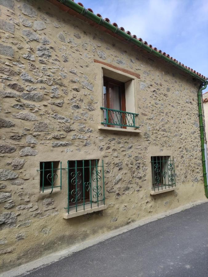 Confortable Maison De Village En Pierre Typique Moltig les Bains Luaran gambar